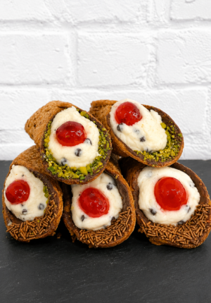 Sicilian Cannoli
